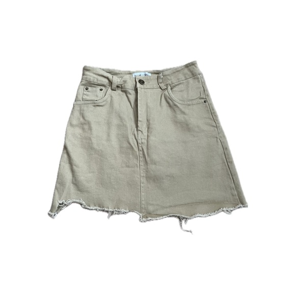 khaki beige tan distressed mini skirt - Picture 5 of 5